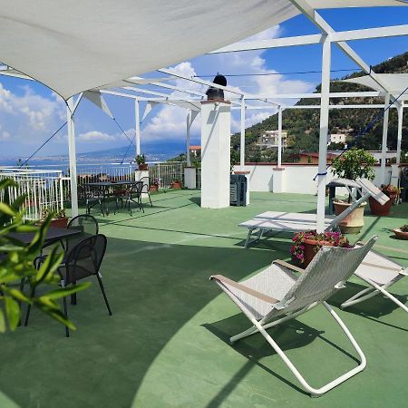 Olindo Apartment E Cristina Apartments Vico Equense Eksteriør bilde