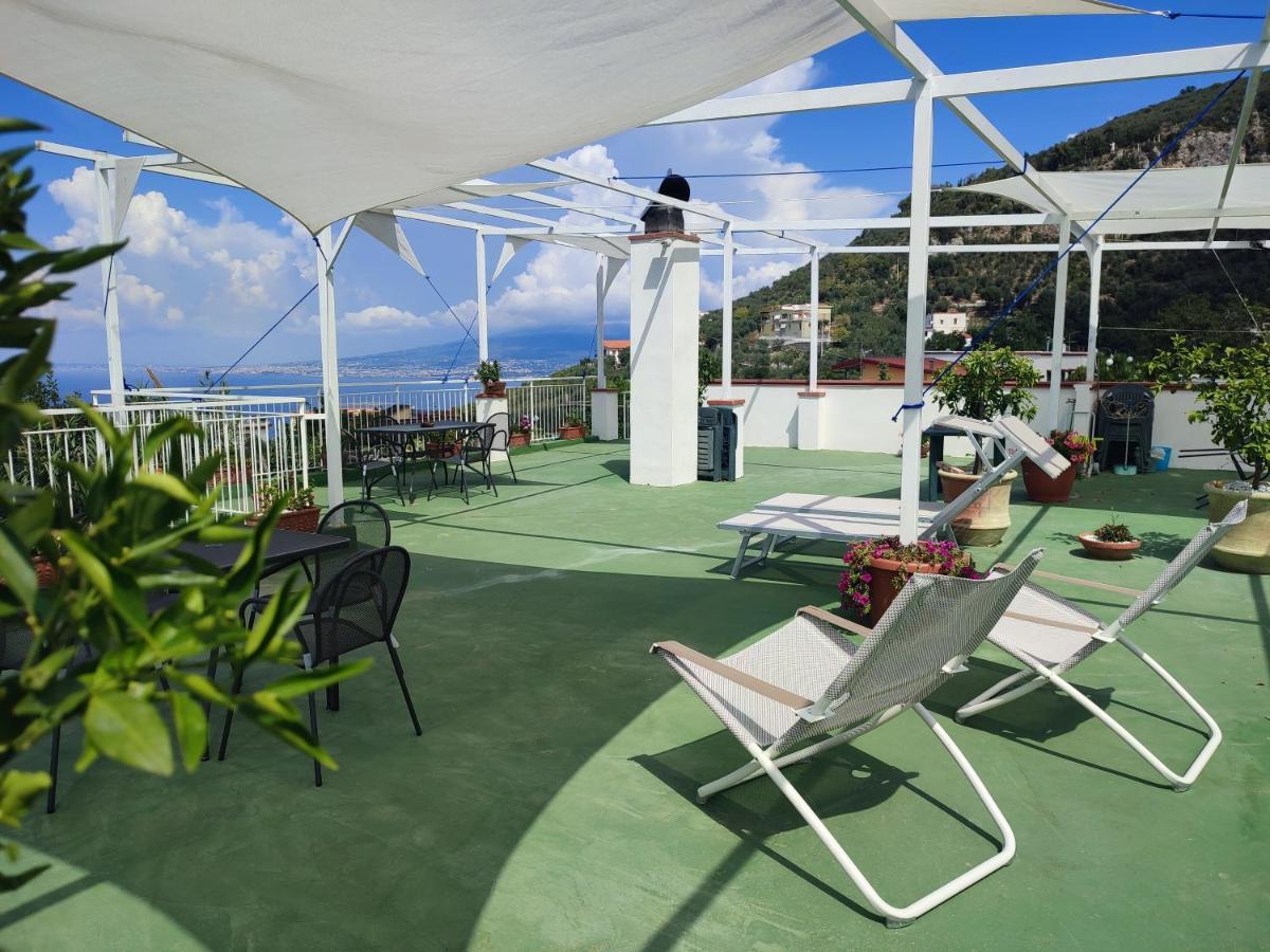 Olindo Apartment E Cristina Apartments Vico Equense Eksteriør bilde